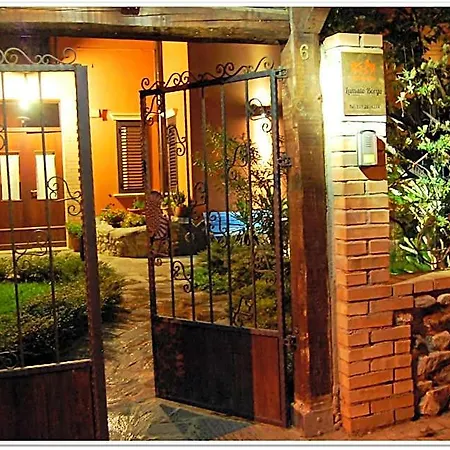 Lamato Borgo Panzió 3*