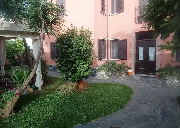 Lamato Borgo Alojamento de Acomodação e Pequeno-almoço SantʼEufemia Lamezia